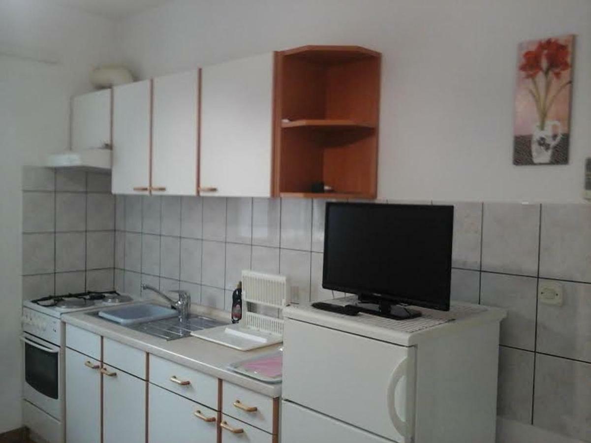 Miro Apartmani Murter Pokój zdjęcie