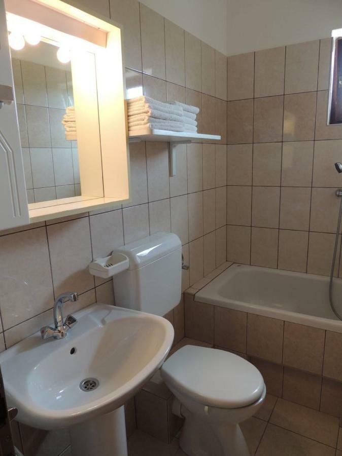Miro Apartmani Murter Zewnętrze zdjęcie